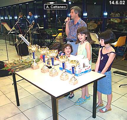 Coppe e fiori per tutti