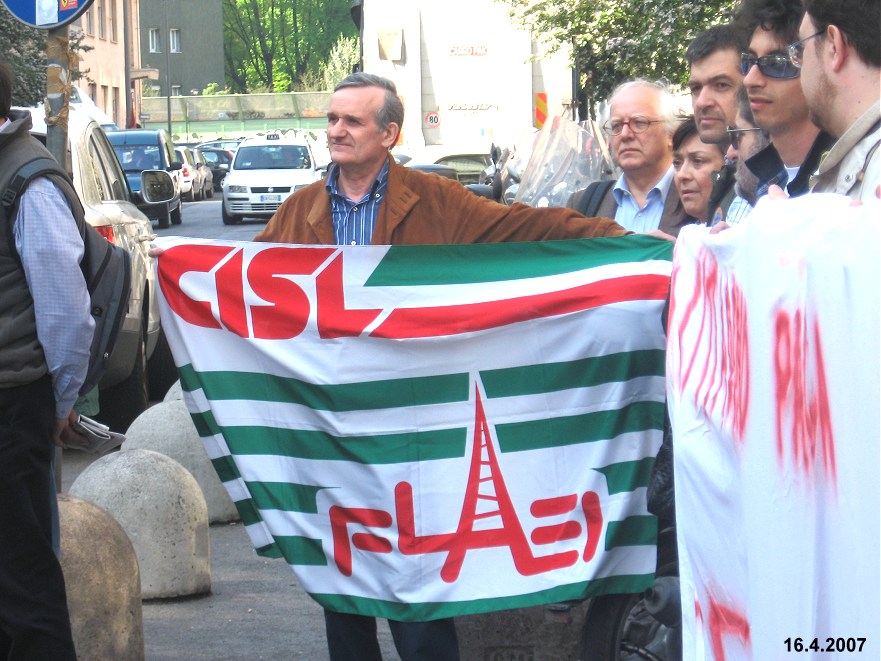 Manifestazione davanti alla  RAI